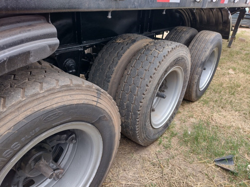 Carreta Carga Seca Noma 6x2 Ls 03 Eixos (db71)