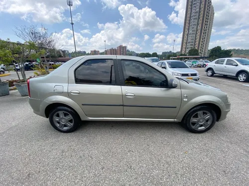 Renault Logan 1.6 Expression Fii