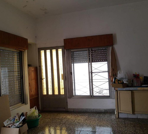 Venta Casa 3 Ambientes En Banfield
