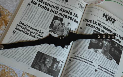 Gargantilha Gótica Asa De Morcego .