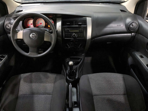 Imagem 15 de 17 de Nissan Livina 2014 1.6 S Flex 5p