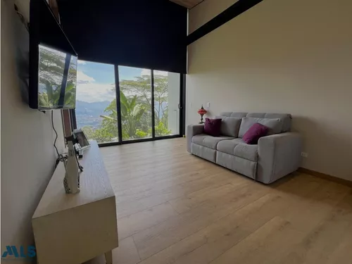 Una Casa Espectacular(mls#249327)