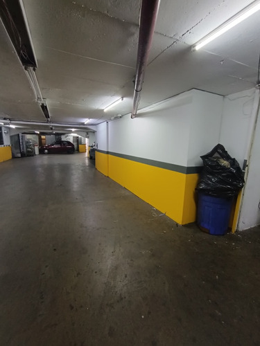 Se Vende Edificio Industrial, En Petare. Nc