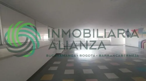 Apartamento En Venta En Centro. Cod V61638