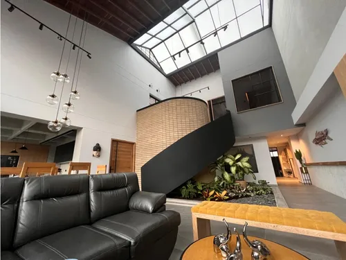 ¡se Vende Exclusivo Penthouse En Conquistadores!