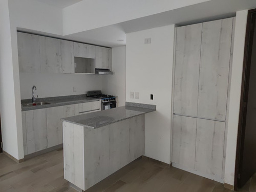 Departamento Con Doble Balcón Para Entrega Inmediata, Col. Granjas