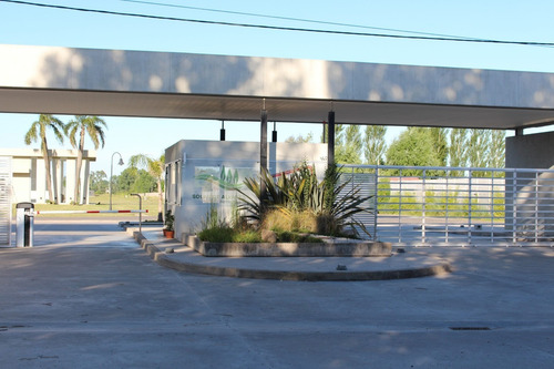 Imagen 1 de 5 de Venta Lote De Terreno En Barrio Privado Solar De Alvarez