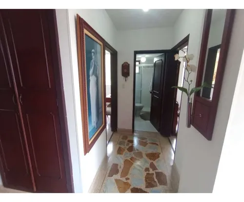 Vendo Amplio Apartamento Al Norte De Cali Barrio Centenario