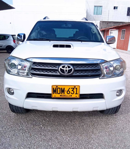 Toyota Fortuner Srv Diesel Aut 4x4 2009