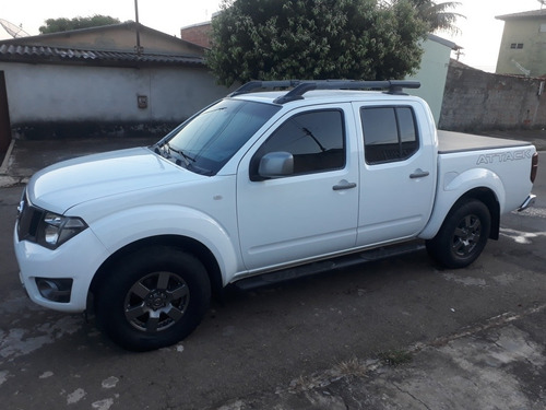 Nissan Frontier 2014 2.5 Sv Attack Cab. Dupla 4x4 4p