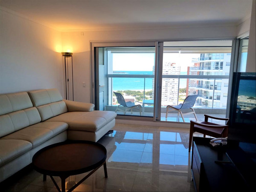 Apartamento En Alquiler De 3 Dorm, P. Mansa, Punta Del Este