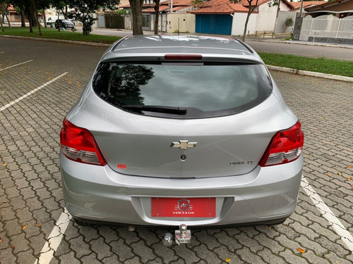 Chevrolet Onix 1.0 MPFI LT 8V FLEX 4P MANUAL