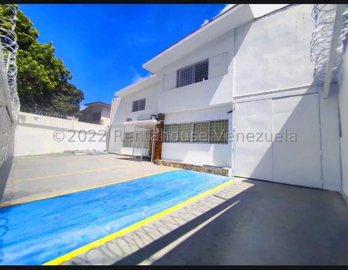 Alquiler De Casa Comercial En Chuao Av Rio De Janeiro Mls #24-21398 Mr