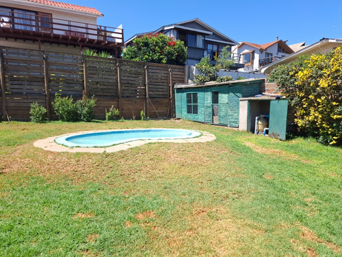 Casa En Calle La Pinta - Sitio De 350 M2