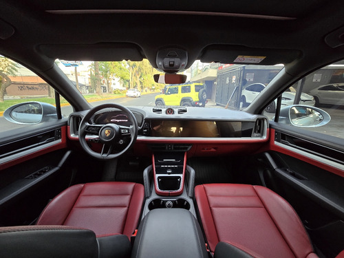 Porsche Cayenne 2024