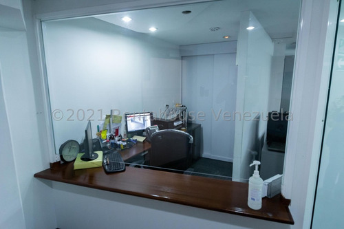 Imagen 3 de 9 de Chuao Oficina En Venta Mls 22-6492 04242091817 / 04126761534