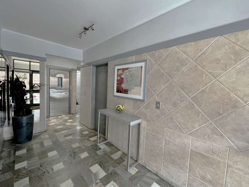 Venta De Apartamento 2 Dormitorios En Pocitos