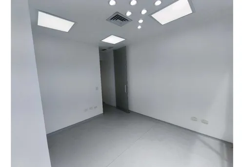 46m2 Oficina / Local Arriendo En El Poblado
