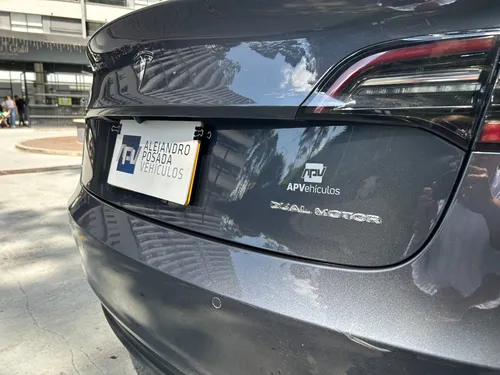 Tesla Model 3 Long Range Awd