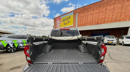 Nissan Frontier PRO- 4X 4X4 AT