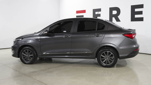 Fiat Cronos 1.3 Stile Mt