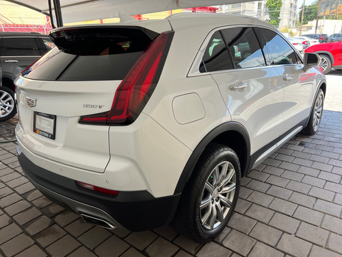 Cadillac XT 4 2.0 Premium Luxury