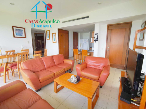 Cad Mayan Lakes 1-501. En Condominio Con Club De Playa. Terraza Con Vista A La Alberca Y Jardines