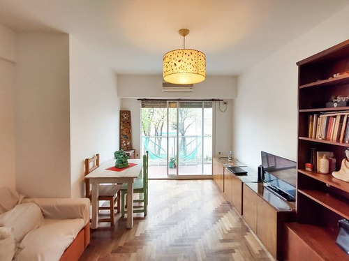 Imagen 1 de 25 de Departamento De 3 Ambientes Con Balcón Y Cochera En Floresta