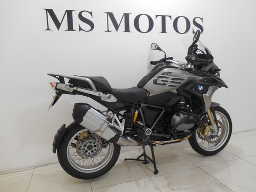 Imagem 3 de 7 de Moto