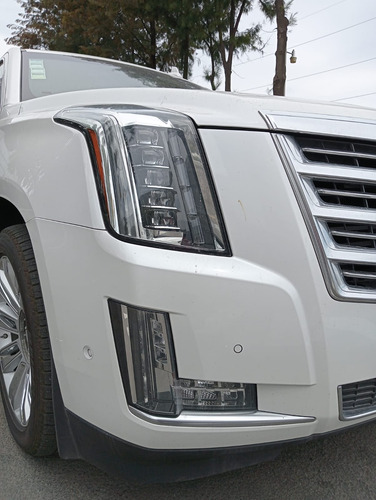 Cadillac Escalade ESV 6.2 Premium 8 Pasajeros At
