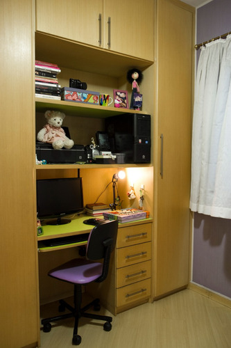 Vende-se Apto 3 Dorm Suite, Garagem 2 Carros, Moveis Planejados Quartos E Cozinha, Ar Condicionado Etc...