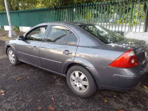 Mondeo Trend Standar V6