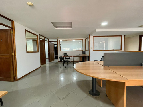 Se Vende Oficina 477m² Prado Humboldt - Baruta