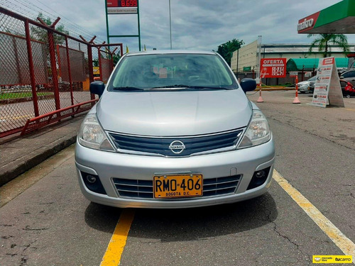 Nissan Tiida 1.800