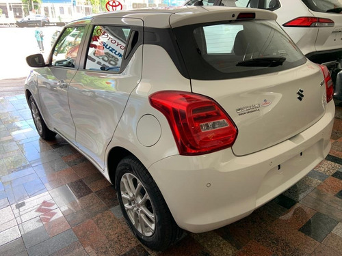 Imagen 5 de 16 de _suzuki Swift Gl Automatico 0 Km