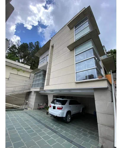 Venta Casa Urb. Los Naranjos