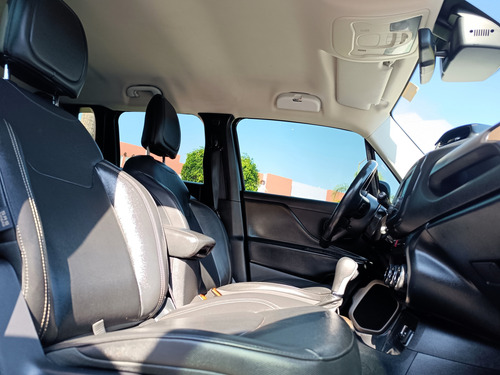 Jeep Renegade 1.8 Latitude 4x2 At
