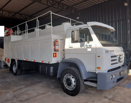 Imagem 24 de 25 de Volkswagen 15-180 2012 4x2 Comboio Urso Completo Operacional