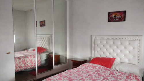 Imagen 10 de 25 de Venta Casa Y Departamento Interno Zona Aristobulo