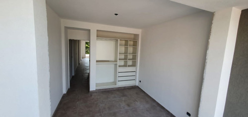 Imagen 15 de 18 de Departamento En Venta En Edificio Serrano