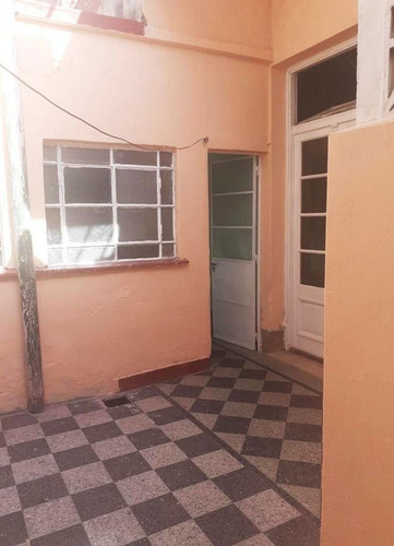 Imagen 12 de 20 de Alquiler De Casa De 5 Ambientes Con Garage En P Avellaneda.