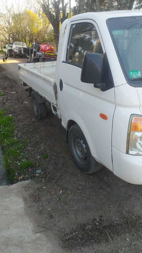 Imagen 5 de 9 de Hyundai H100 2008 2.6 Truck Con Caja