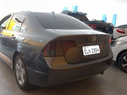 Imagem 4 de 4 de Civic 1.8 Lxs 16v Flex 4p Automático