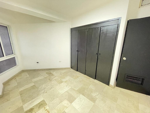 Imagen 13 de 23 de Eaa-251 Zona Norte. Alquiler Apartamento En Edificio Camila. Sector Bellas