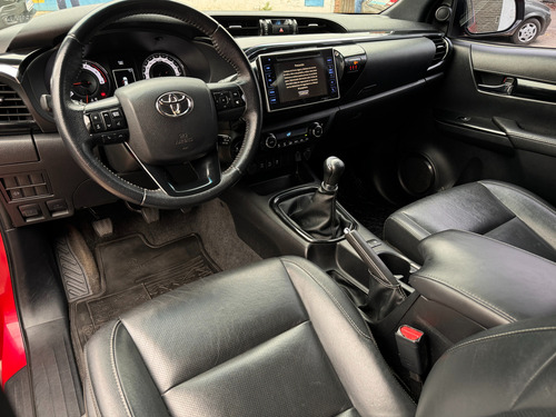 Toyota Hilux Pick-up 2.8 Cd Srx 177cv 4x4