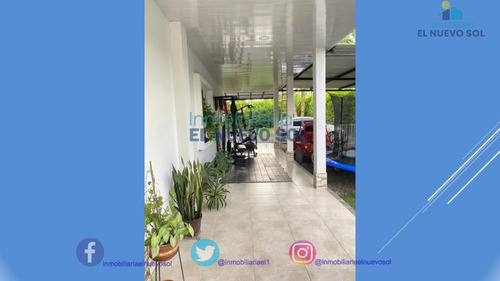 Venta De Casa Quinta En Acacias As Cod 2204