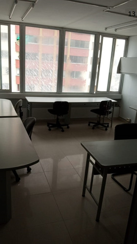 Alquiler Oficina Centro Cali Cerca A La Gobernación En El Edificio Aristi