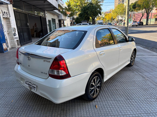 Toyota Etios 1.5 Sedan Xls