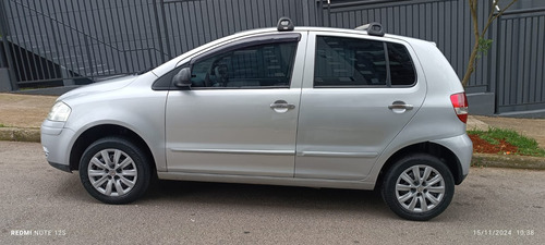 Volkswagen Fox Volkswagen Fox Plus 1.6 8V (Flex)