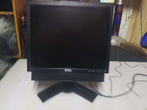 Monitor Dell Ultrasharp 17 Pds Gira 180 G° Y Con Bocinas Negro/plata (Usado)